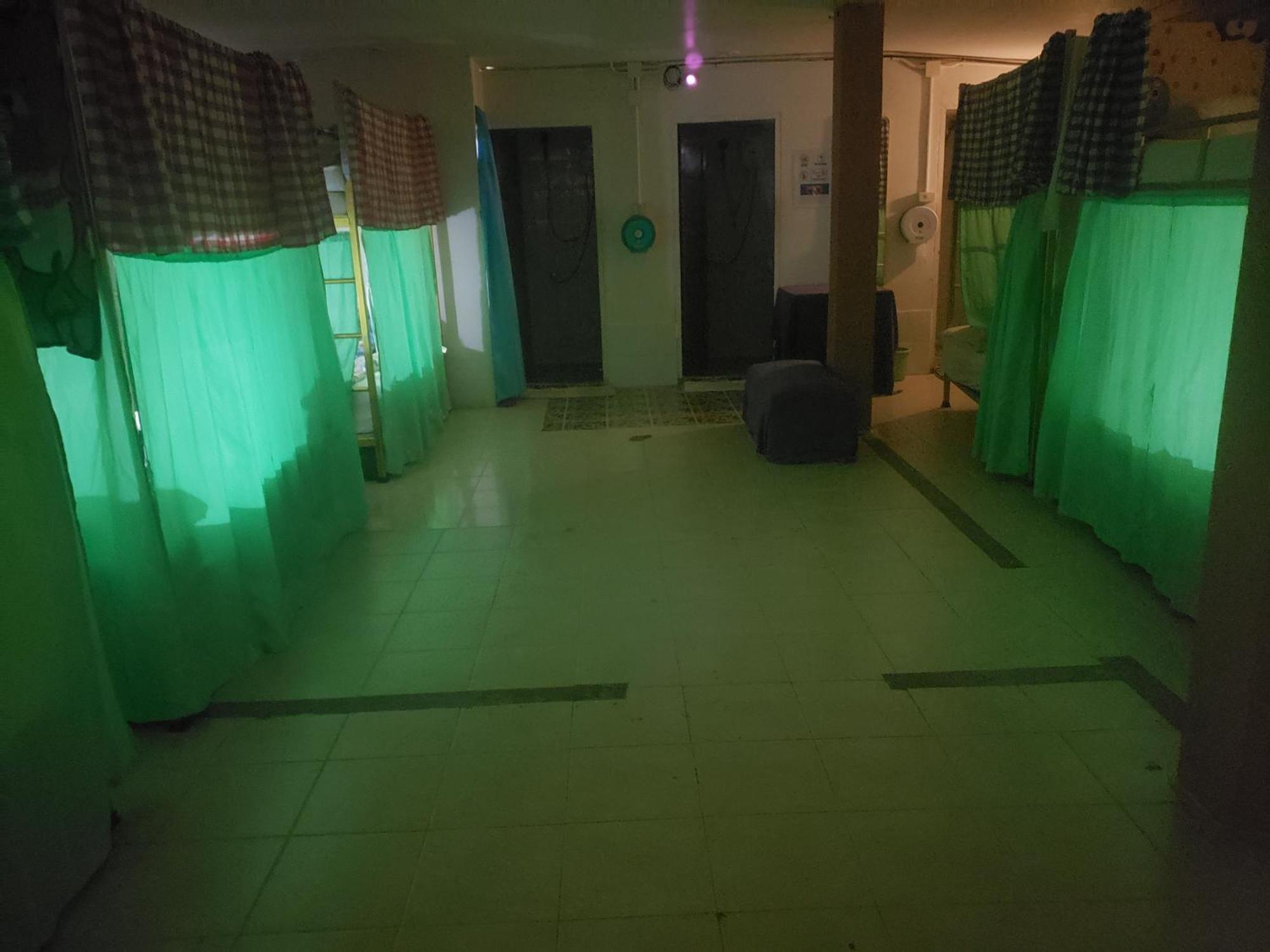 ピピ島 Lucky Dormホステル エクステリア 写真